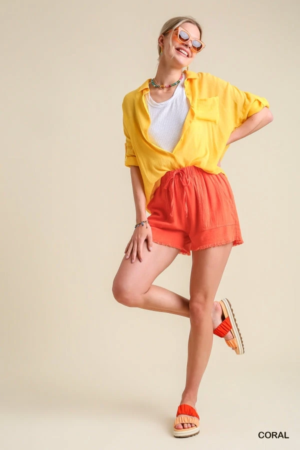 UMGEE LINEN BLEND FRAYED HEM SHORT - Image 2